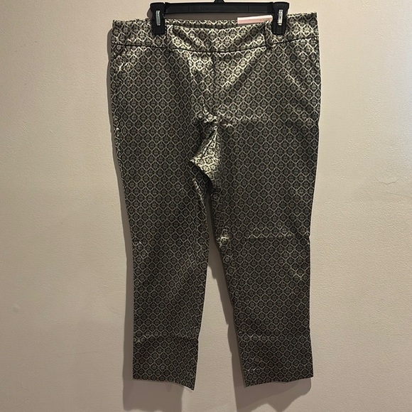 Ann Taylor Factory Black and Gray Patterned Womens Pants size 12P - Picture 4 of 4